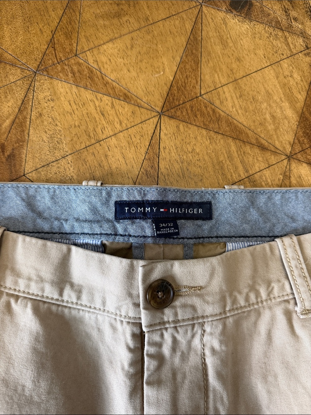 Tommy Hilfiger Men's Khaki Button-Front Chinos - Beige